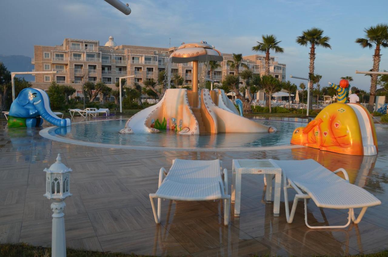 Andriake Beach Club Hotel เดมเร ภายนอก รูปภาพ