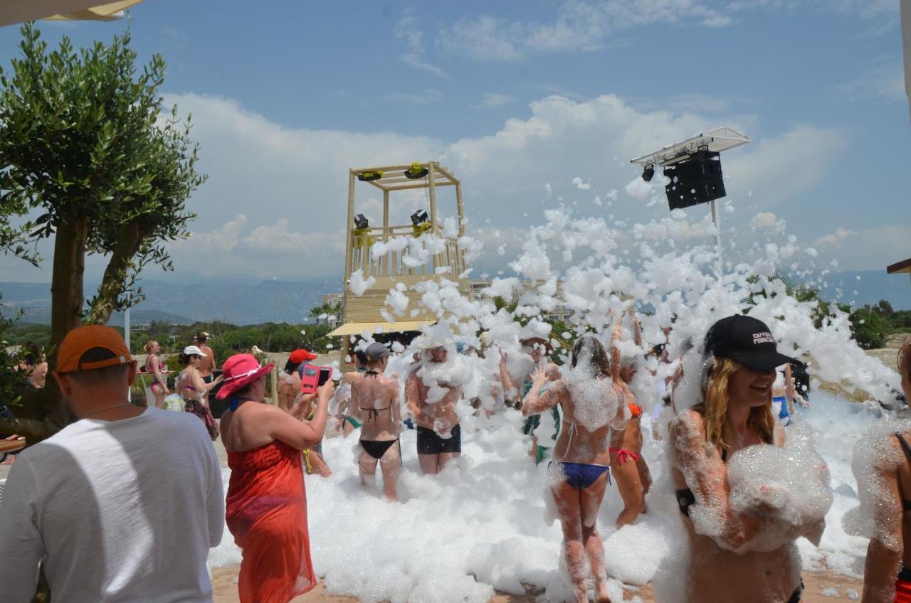 Andriake Beach Club Hotel เดมเร ภายนอก รูปภาพ